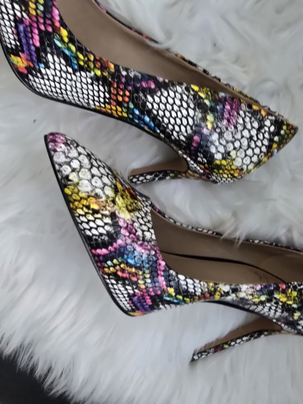 Multicolor Snake-Print Pointed Toe Pumps - Picture 3 of 6